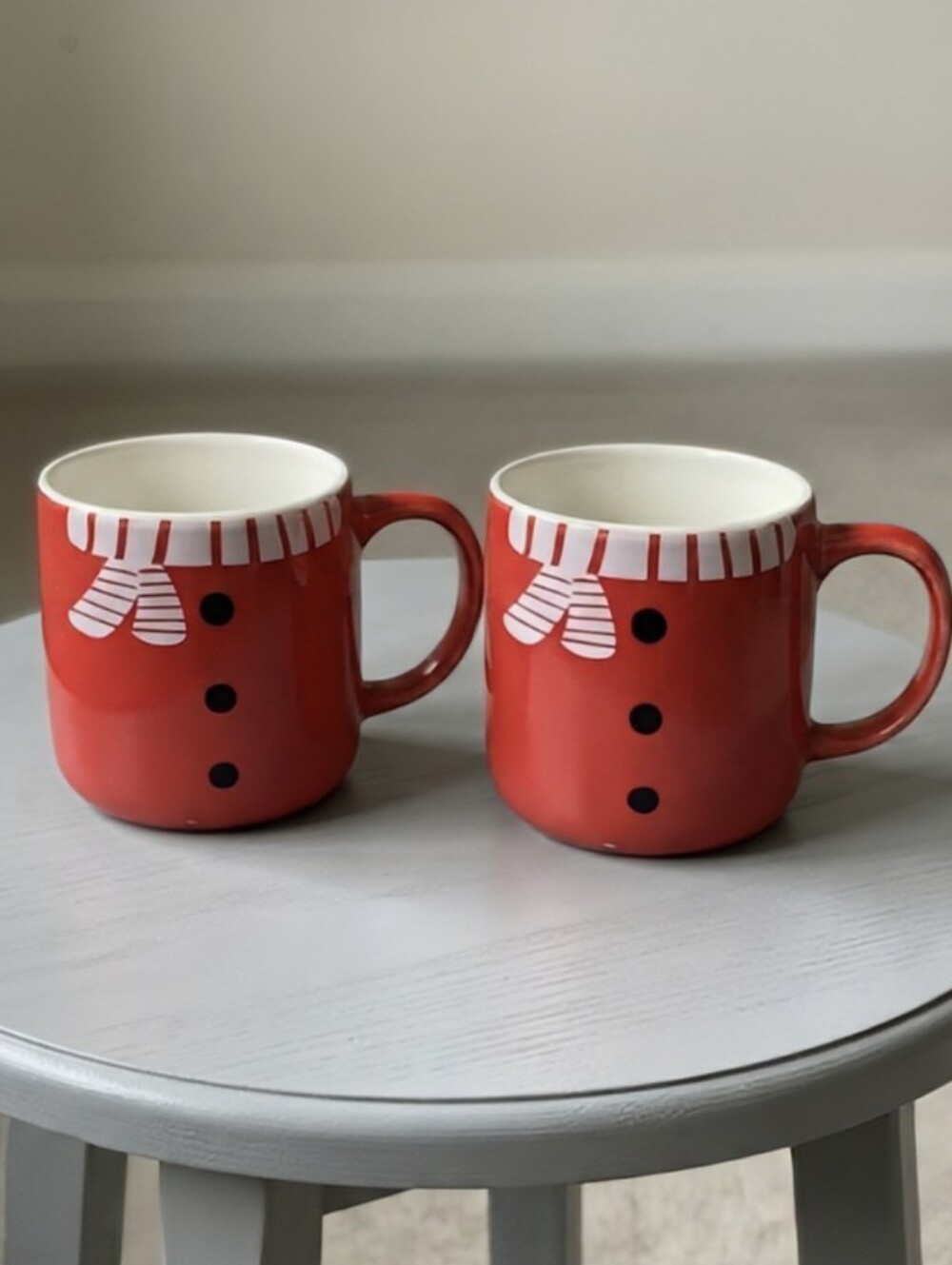 NEW Kitchen Stuff Plus Red Snowman Scarf Christmas Mugs - Set of 2